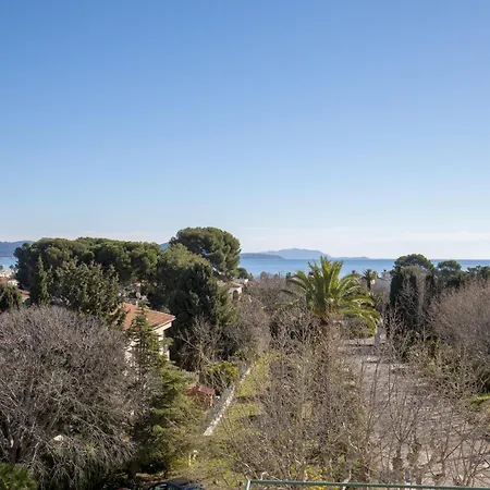Apartment T2 Avec Vue Au Palais Lumiere